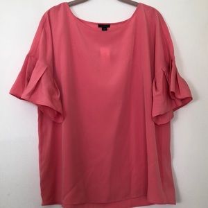 Ann Taylor Flutter Sleeve Top Sz L